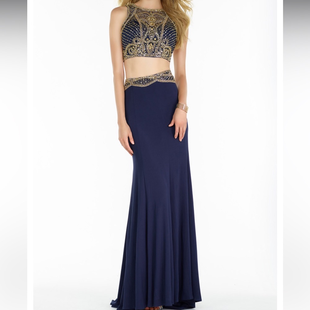 Alyce Paris dress prom dress Mardi Gras dress beaded dress size 2